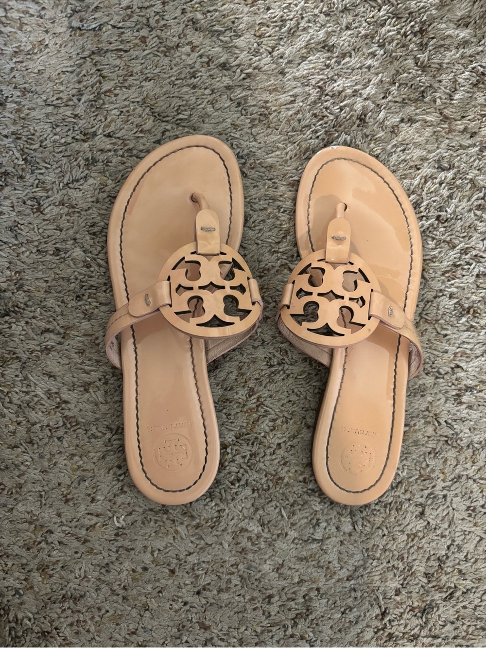Tory Burch Patent Logo Thong Sandals in Nude Beige